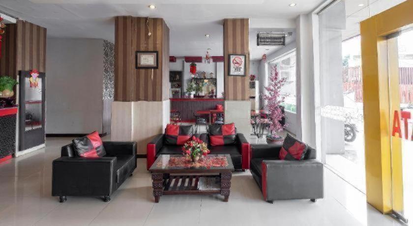 Hotel Permata Makassar Exterior foto